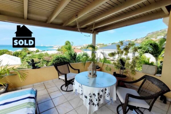 3 Bedroom Townhouse with Studio Pelican Key