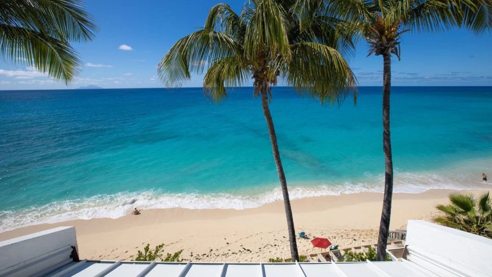 Cupecoy Beach Club