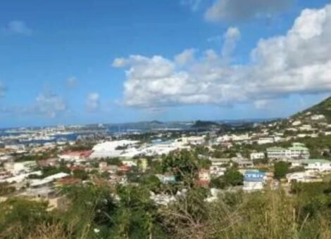 Land Cole Bay