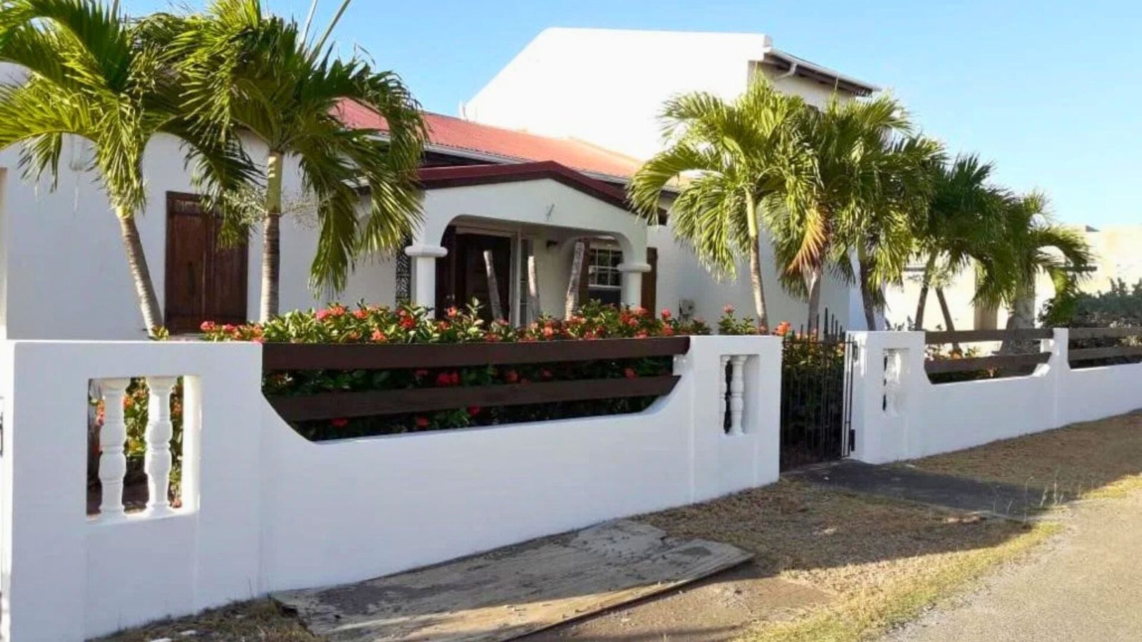 Ocean View Villa Dawn Beach Estates