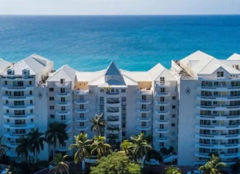 Sapphire Beach Club Cupecoy St. Maarten