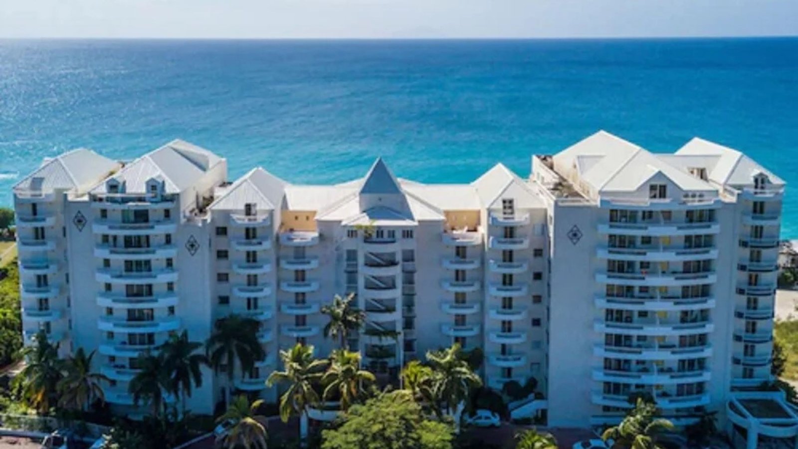 Sapphire Beach Club Cupecoy St. Maarten
