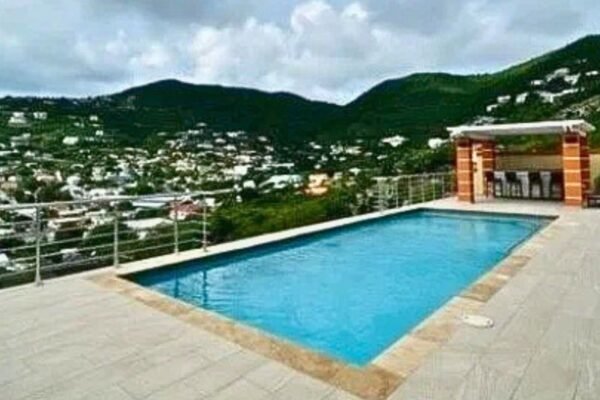 Brand new 3 bedroom condo in Valley Estates St Maarten