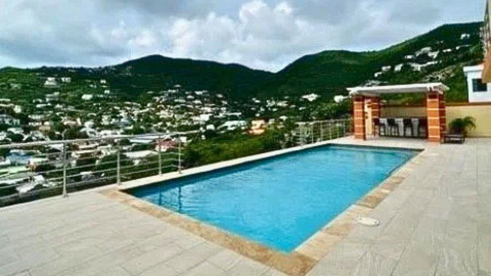 Brand new 3 bedroom condo in Valley Estates St Maarten