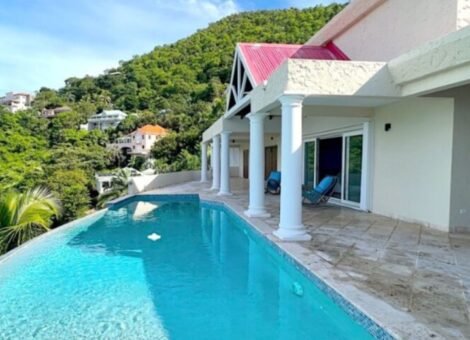 Hillside villa with panoramic island views Almond Grove