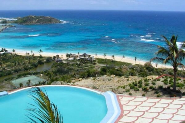 Dawn Beach Estates gated community St Maarten near French border beaches and marinas