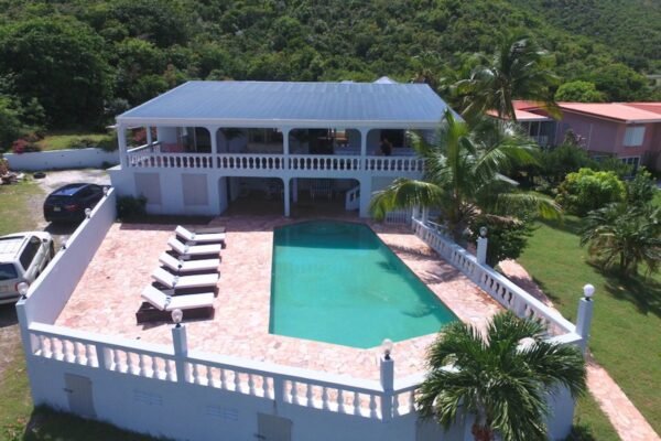 Guana Bay infinity villa on 1 acre with ocean views St Maarten