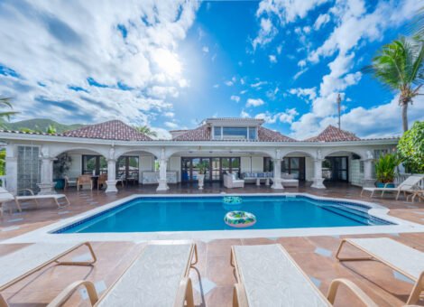Invest in St. Maarten Saint Martin