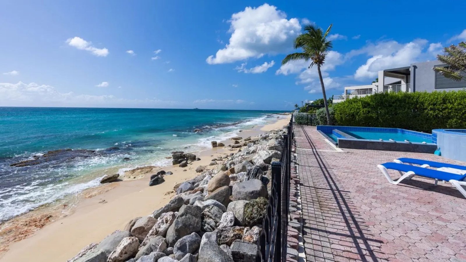 Punto Blue Pelican Key, St. Maarten