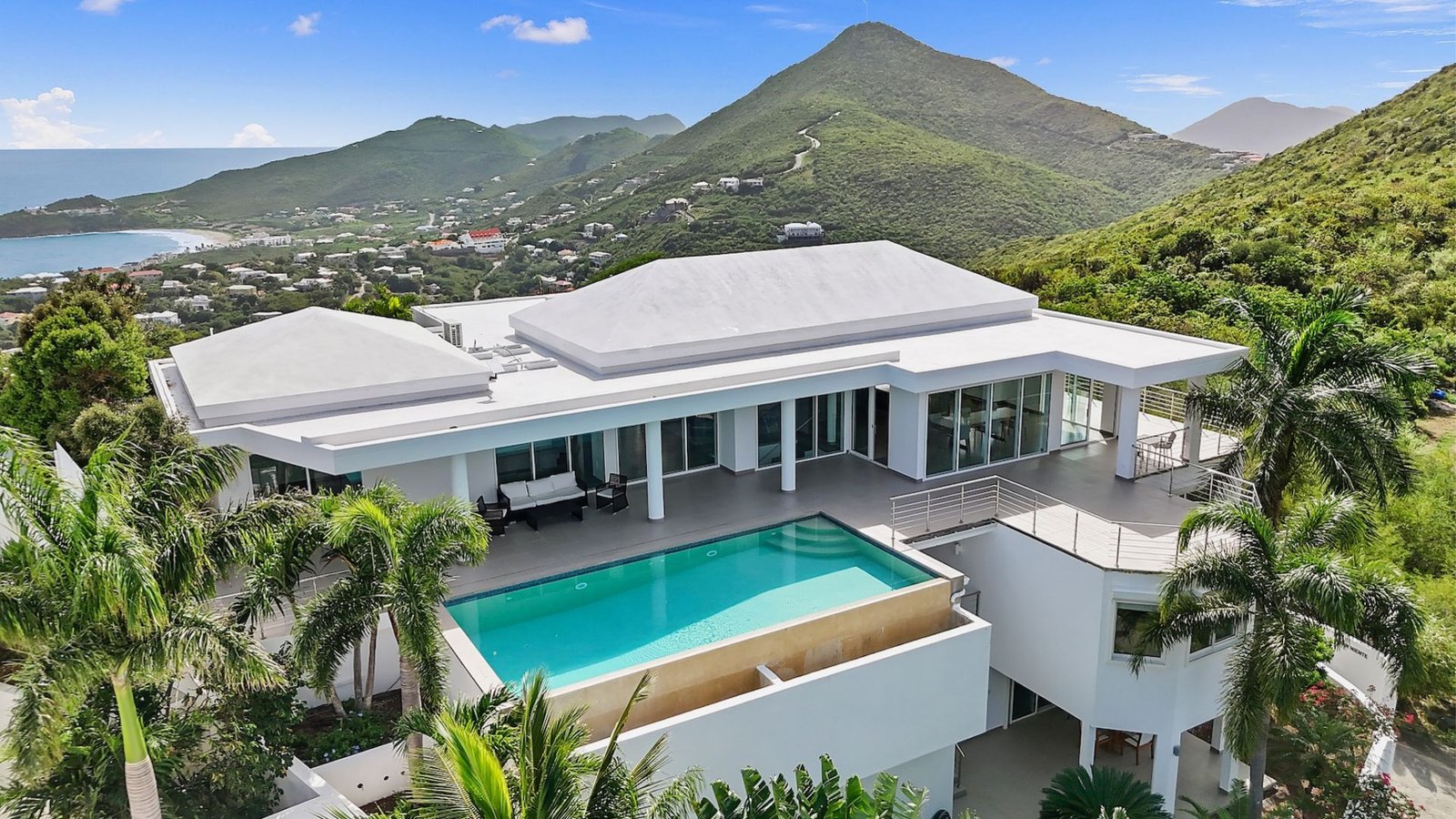 Villa for sale in St. Maarten