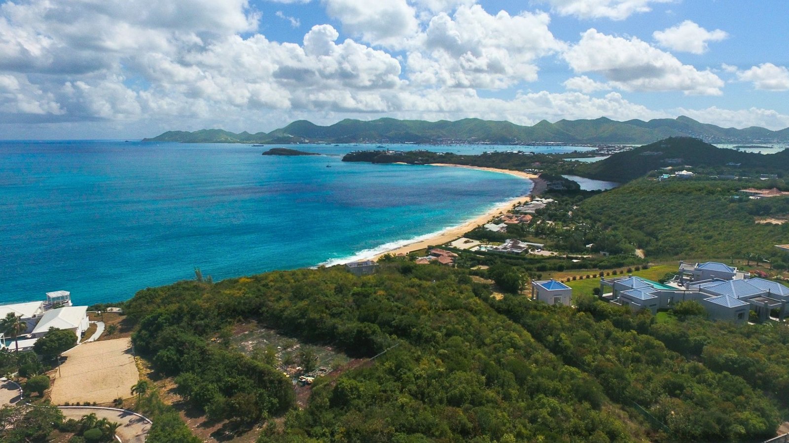 2.5-acre development parcel in Saint Martin overlooking the Caribbean Sea